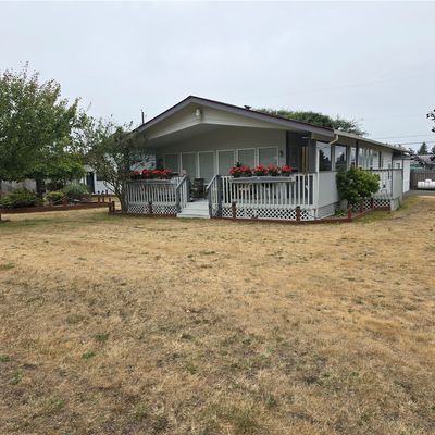 448 Octopus Ave Ne, Ocean Shores, WA 98569