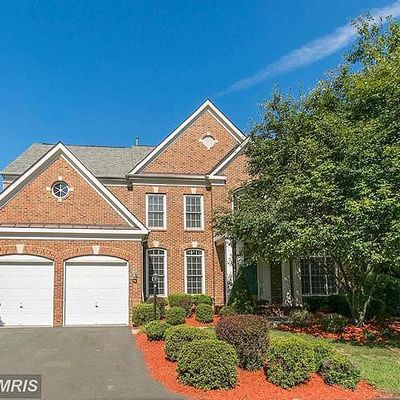 4520 Mosser Mill Ct, Woodbridge, VA 22192