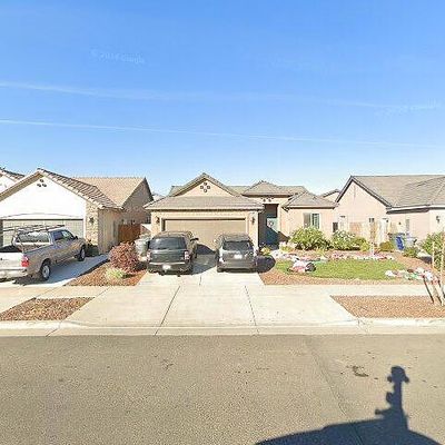 453 Fawcett Ln, Merced, CA 95348