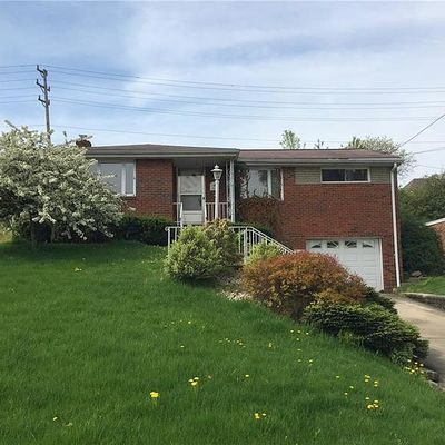 4561 Mapledale Dr, Homestead, PA 15120