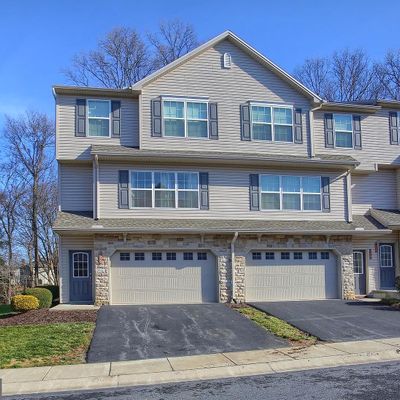 457 Galleon Dr, Mechanicsburg, PA 17050