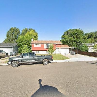 4734 King Arthur Way, Cheyenne, WY 82009