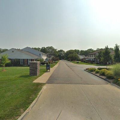 39411 Heatherheath Dr, Clinton Township, MI 48038