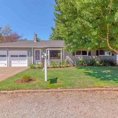 3975 Crestview Dr S, Salem, OR 97302