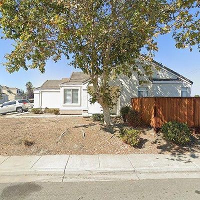 4 Emerson Ct, Pittsburg, CA 94565