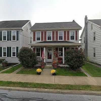 40 E Lincoln Ave, Lititz, PA 17543