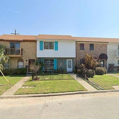 404 1 St St, Galveston, TX 77550