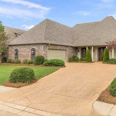 404 Julee Cir, Brandon, MS 39042