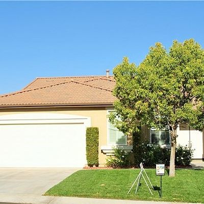 404 Tewell Dr, Hemet, CA 92545