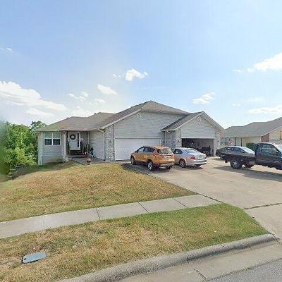 4048 W Wilderness St, Springfield, MO 65807