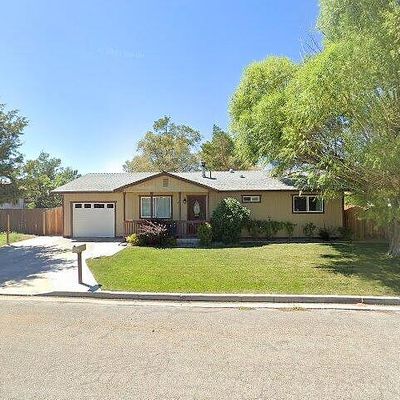 405 Leona Ave, Yerington, NV 89447