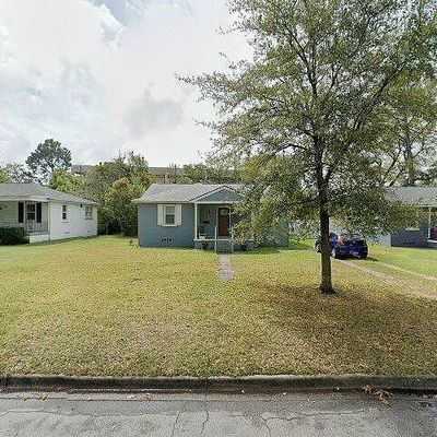 411 E 66 Th St, Savannah, GA 31405