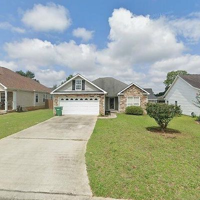 411 Cranesbill Dr, Bonaire, GA 31005