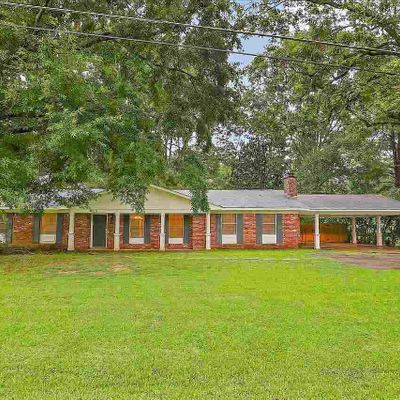 411 Wayne St, Clinton, MS 39056