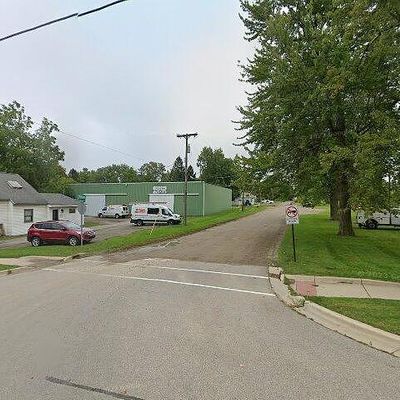 415 S Cedar St, Williamston, MI 48895