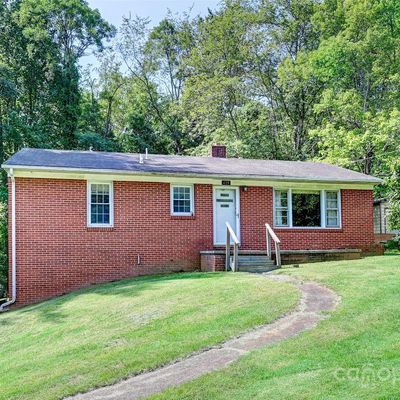 419 Monte Vista Rd, Candler, NC 28715