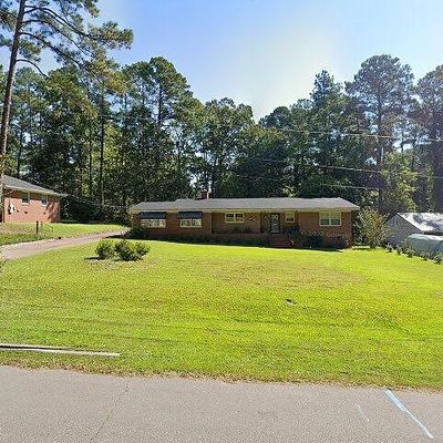 517 Brinn Dr, Sanford, NC 27330