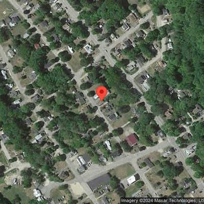 52 Kimball Ave, Mexico, ME 04257