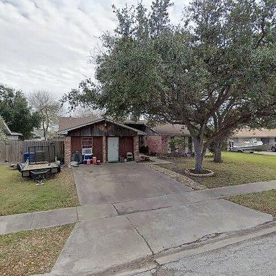 5214 Hitching Post Ln, Corpus Christi, TX 78415