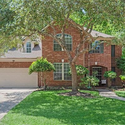 5223 Maple Hill Trl, Kingwood, TX 77345