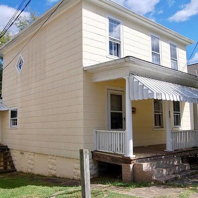 525 Willis St, Fredericksburg, VA 22401