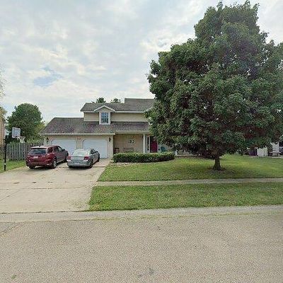 528 Richmond Dr, Chatham, IL 62629