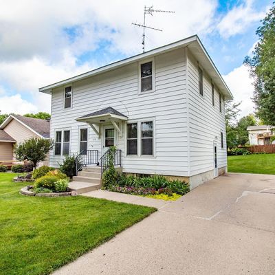 528 W Cherry Ave, Fergus Falls, MN 56537