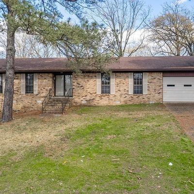 53 Kingspark Rd, Little Rock, AR 72227