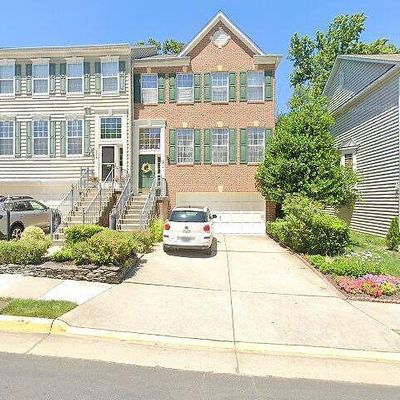 5314 Jesmond St, Alexandria, VA 22315