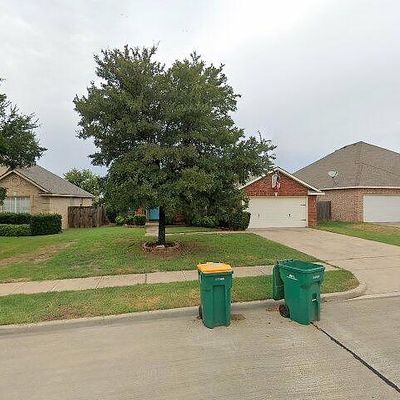 533 Stonewall Dr, Cedar Hill, TX 75104