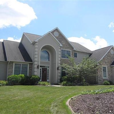 535 Christine Ann Ln, Nazareth, PA 18064