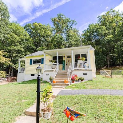 5349 Woodville Rd, Mount Airy, MD 21771