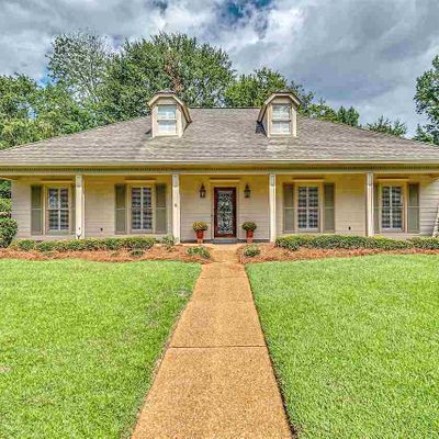 5364 Fairway St, Jackson, MS 39211