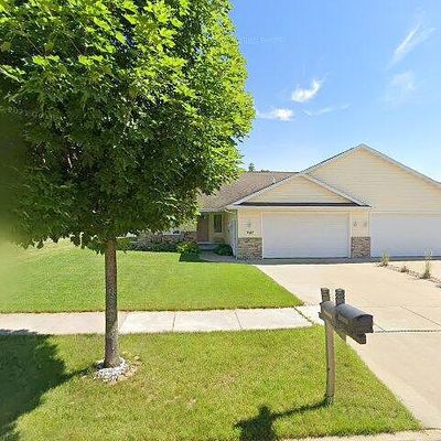 537 Kramer Ln, Kimberly, WI 54136