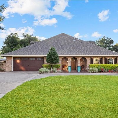 541 Payne St, Norco, LA 70079