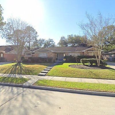 5439 Paisley St, Houston, TX 77096