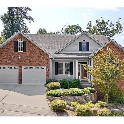 55 Deep Valley Ln, Hendersonville, NC 28791