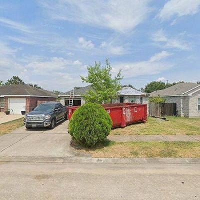 5511 Rio San Juan St, Rosharon, TX 77583