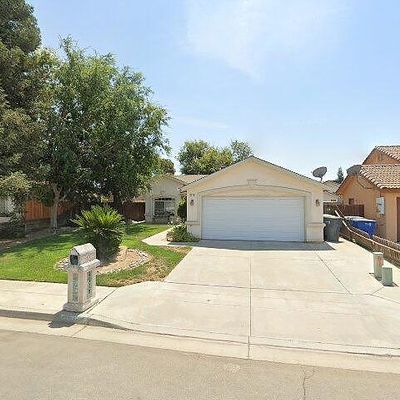 5519 W Pinedale Ave, Fresno, CA 93722