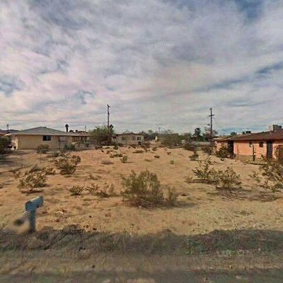 5530 Abronia Ave, Twentynine Palms, CA 92277