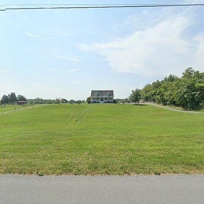 5548 Royer Rd, Greencastle, PA 17225