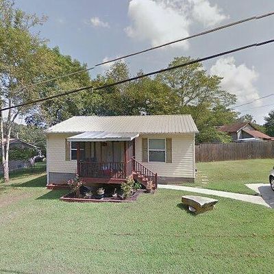 56 Ash St, Commerce, GA 30529