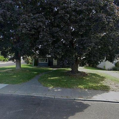 5628 N Oak St, Spokane, WA 99205