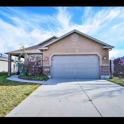 5629 S Stone Bluff Way, Salt Lake City, UT 84118