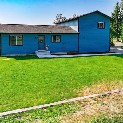 5714 E Bennett Ave, Athol, ID 83801