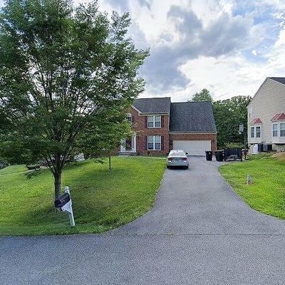 5716 Edge Ave, Lanham, MD 20706