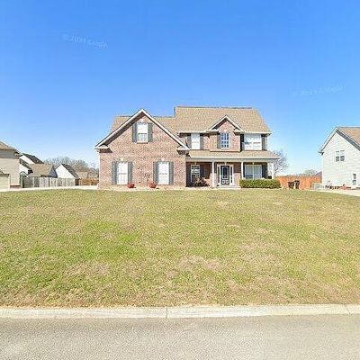 574 Granada Dr, Lenoir City, TN 37772