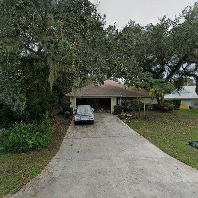 576 Date Palm Rd, Vero Beach, FL 32963