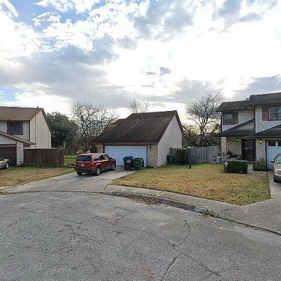 5758 Spring Moon St, San Antonio, TX 78247