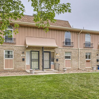 5808 Urban St, Arvada, CO 80004